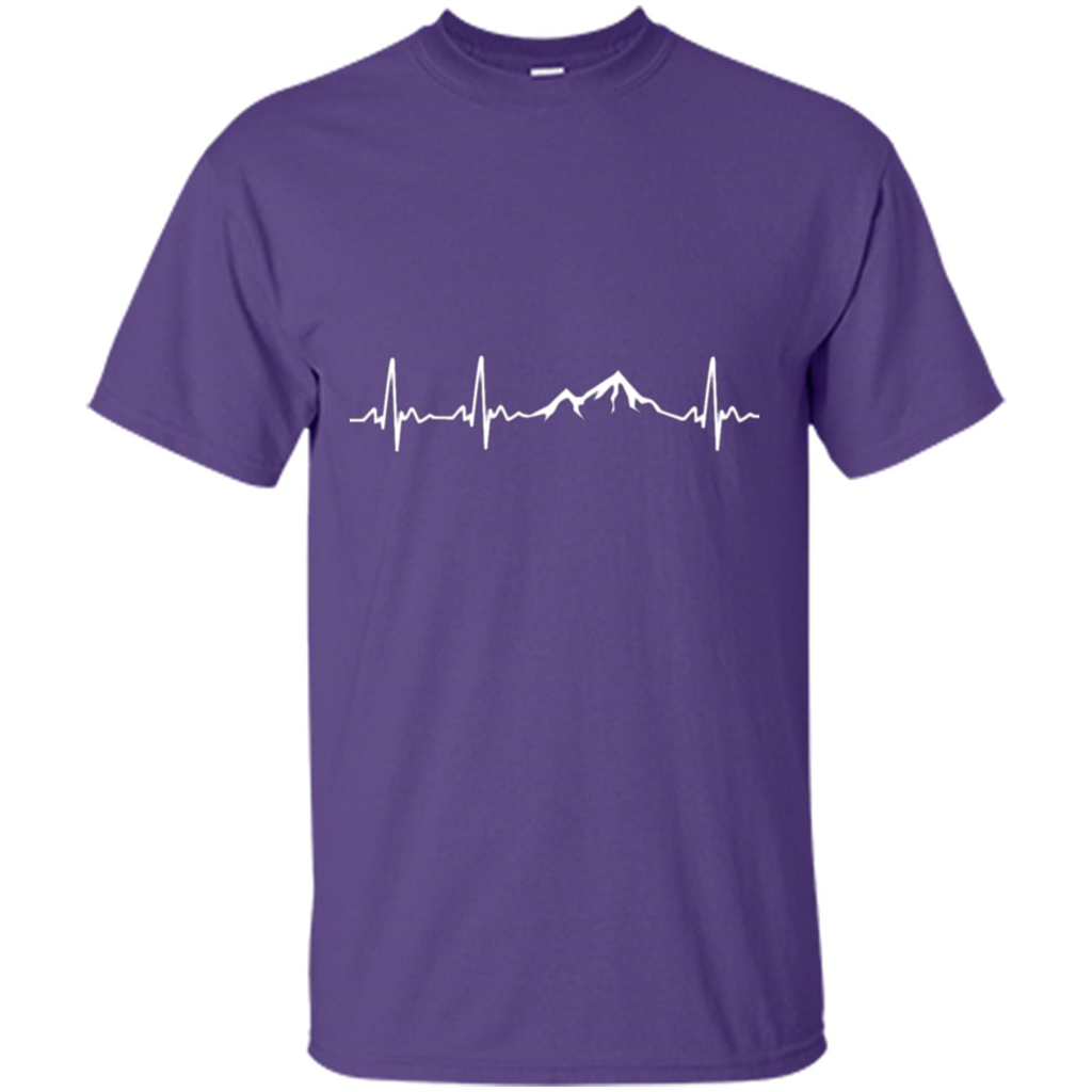 Mountain Lover T-shirt My Heart Beats For The Mountains Purple