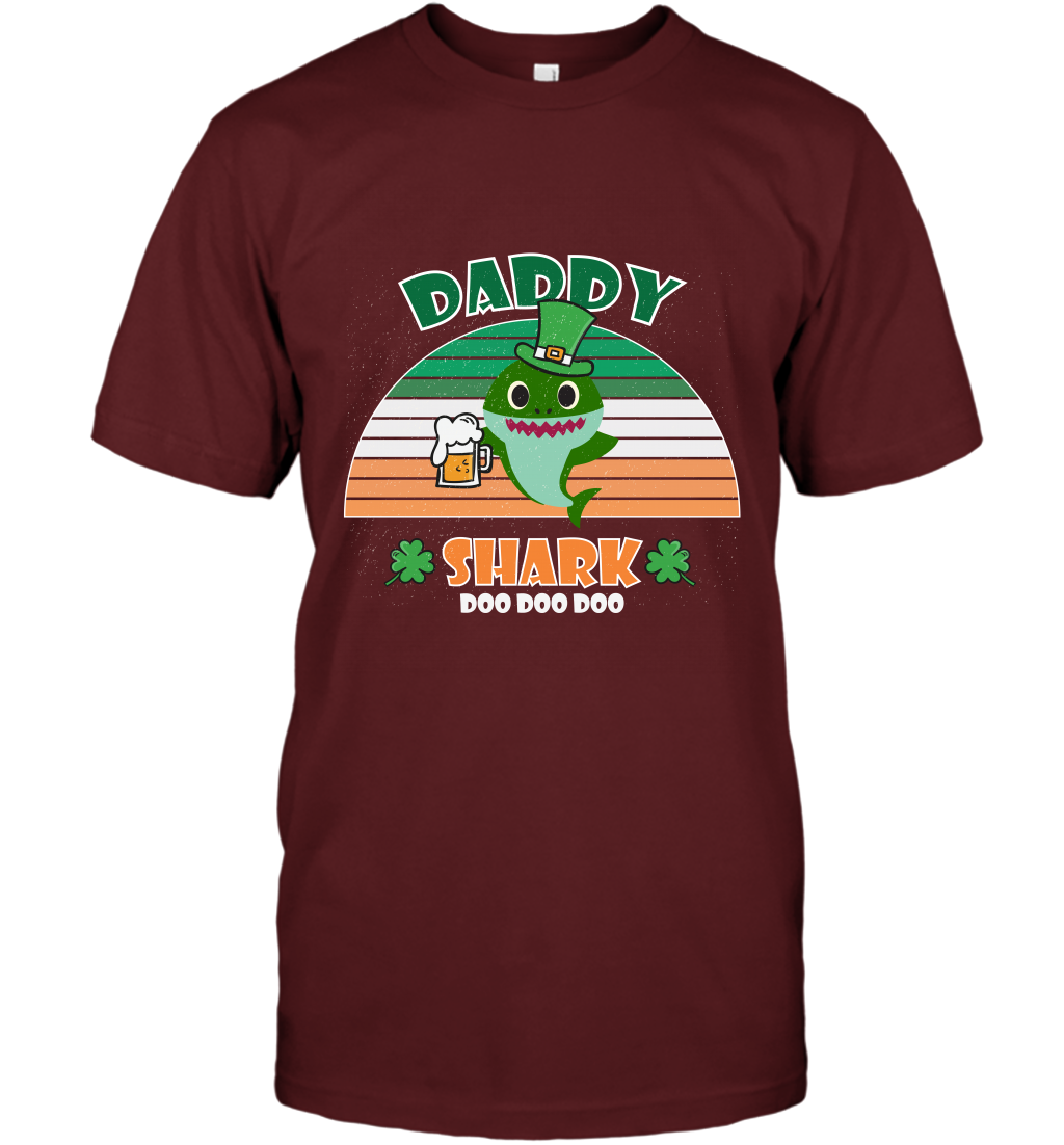Irish Daddy Shark Saint Patricks Day Family Shirt T-Shirt Cardinal