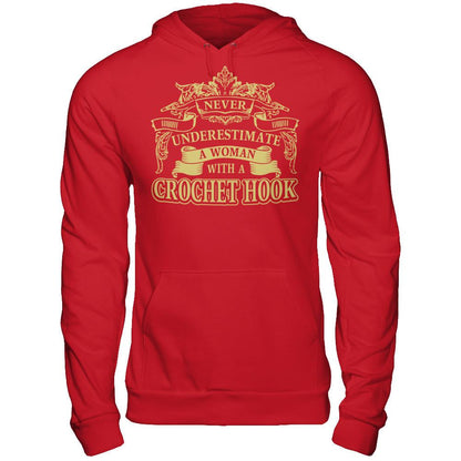 Never Underestimate A Woman With A Crochet Hook Gildan - Pullover Hoodie Red