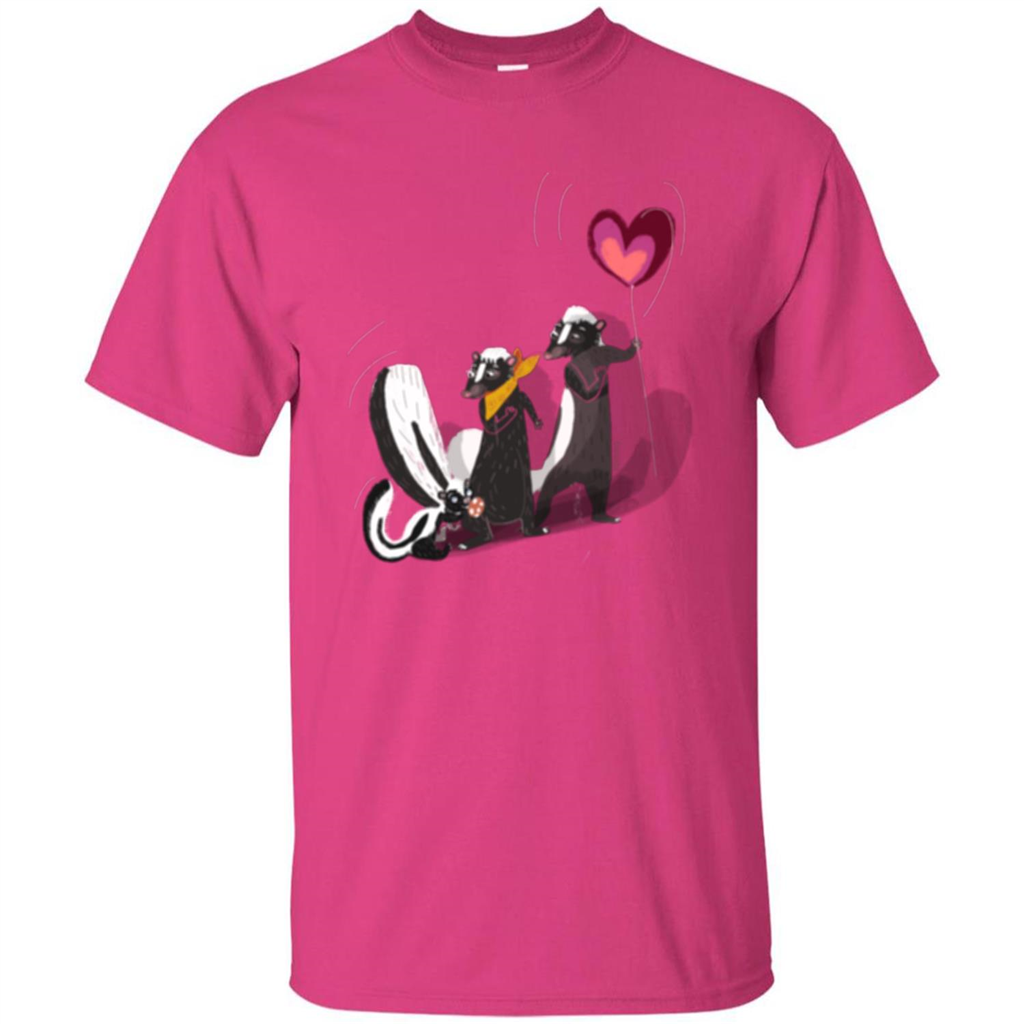 Happy Skunk Famiily T-shirt Heliconia