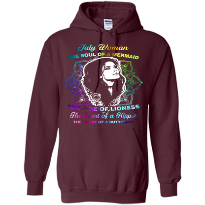 July Woman T-shirt The Heart Of A Hippie Maroon