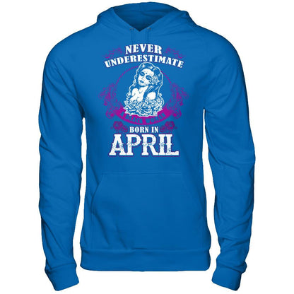 Never Underestimate A Black Woman Born In April Gildan - Pullover Hoodie Royal