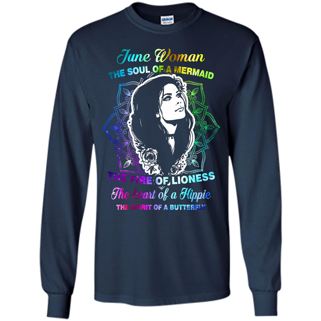 June Woman T-shirt The Heart Of A Hippie Navy
