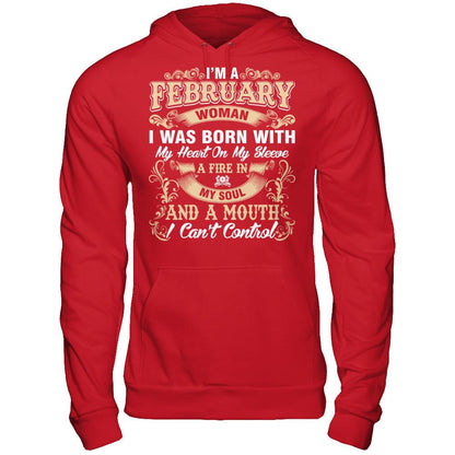 I'm A February Woman T-shirt Gildan - Pullover Hoodie Red