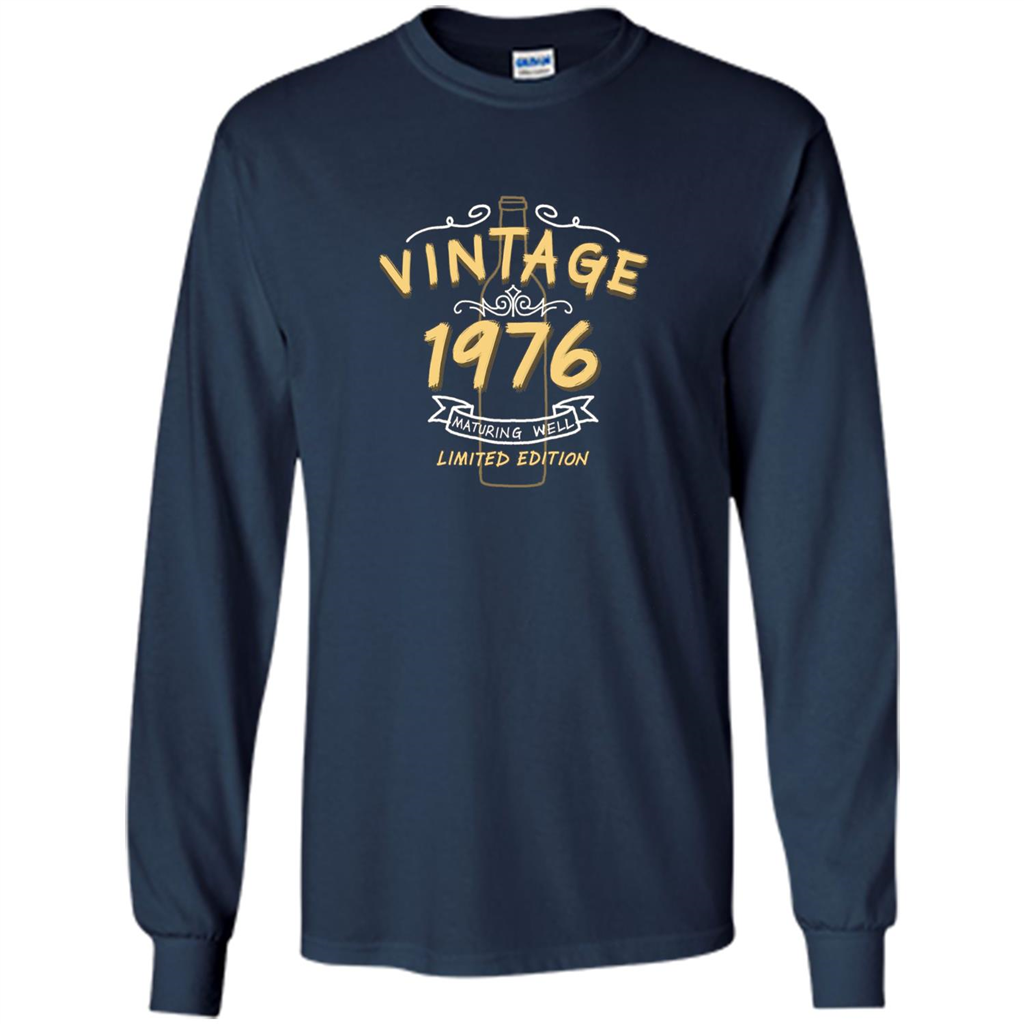 Birthday Gift T-shirt Vintage 1976 Limited Edition T-shirt Navy