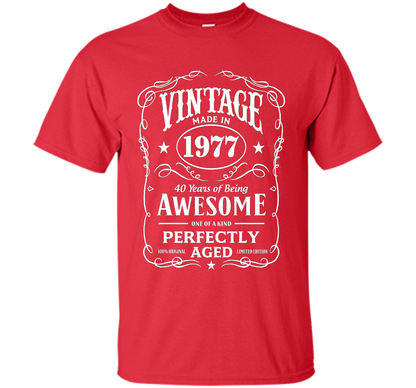 Vintage Made In 1977 Birthday Gift T-Shirt shirt Red