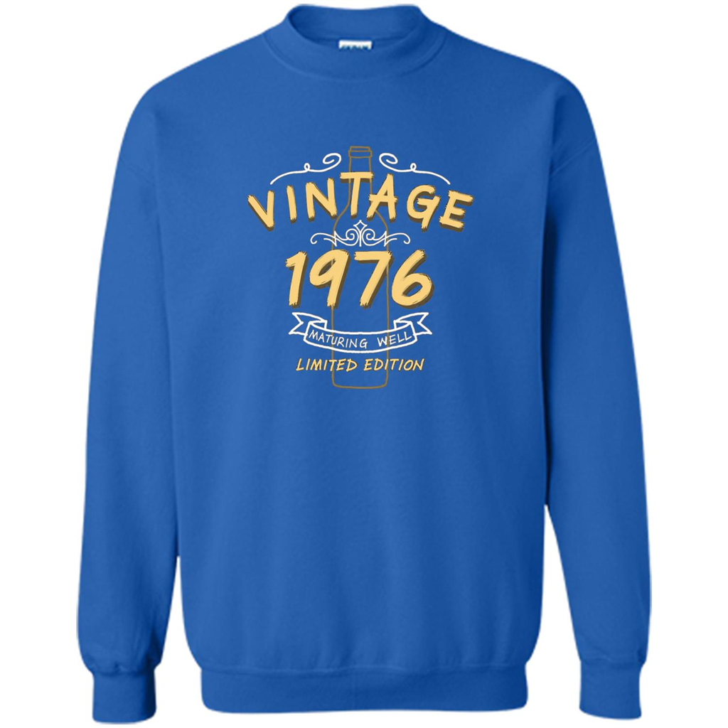 Birthday Gift T-shirt Vintage 1976 Limited Edition T-shirt Royal