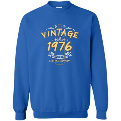 Birthday Gift T-shirt Vintage 1976 Limited Edition T-shirt Royal