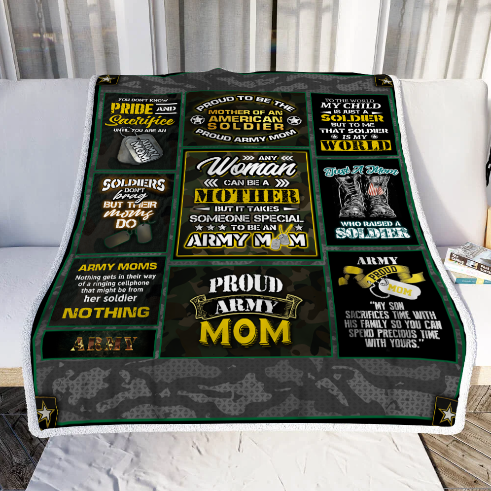 Proud Army Mom Throw Blanket