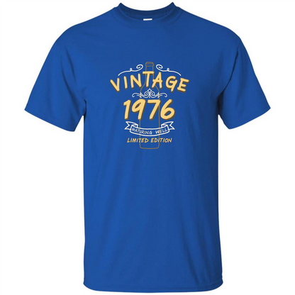 Birthday Gift T-shirt Vintage 1976 Limited Edition T-shirt Royal