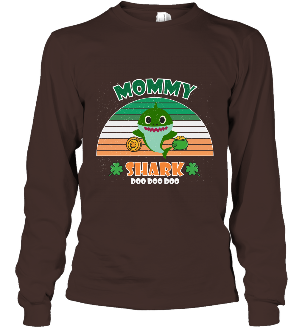Irish Mommy Shark Saint Patricks Day Family Shirt Long Sleeve T-Shirt Dark Chocolate