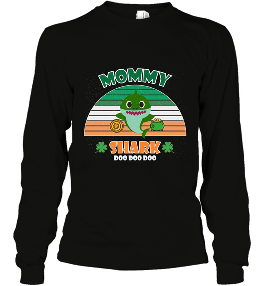 Irish Mommy Shark Saint Patricks Day Family Shirt Long Sleeve T-Shirt Black