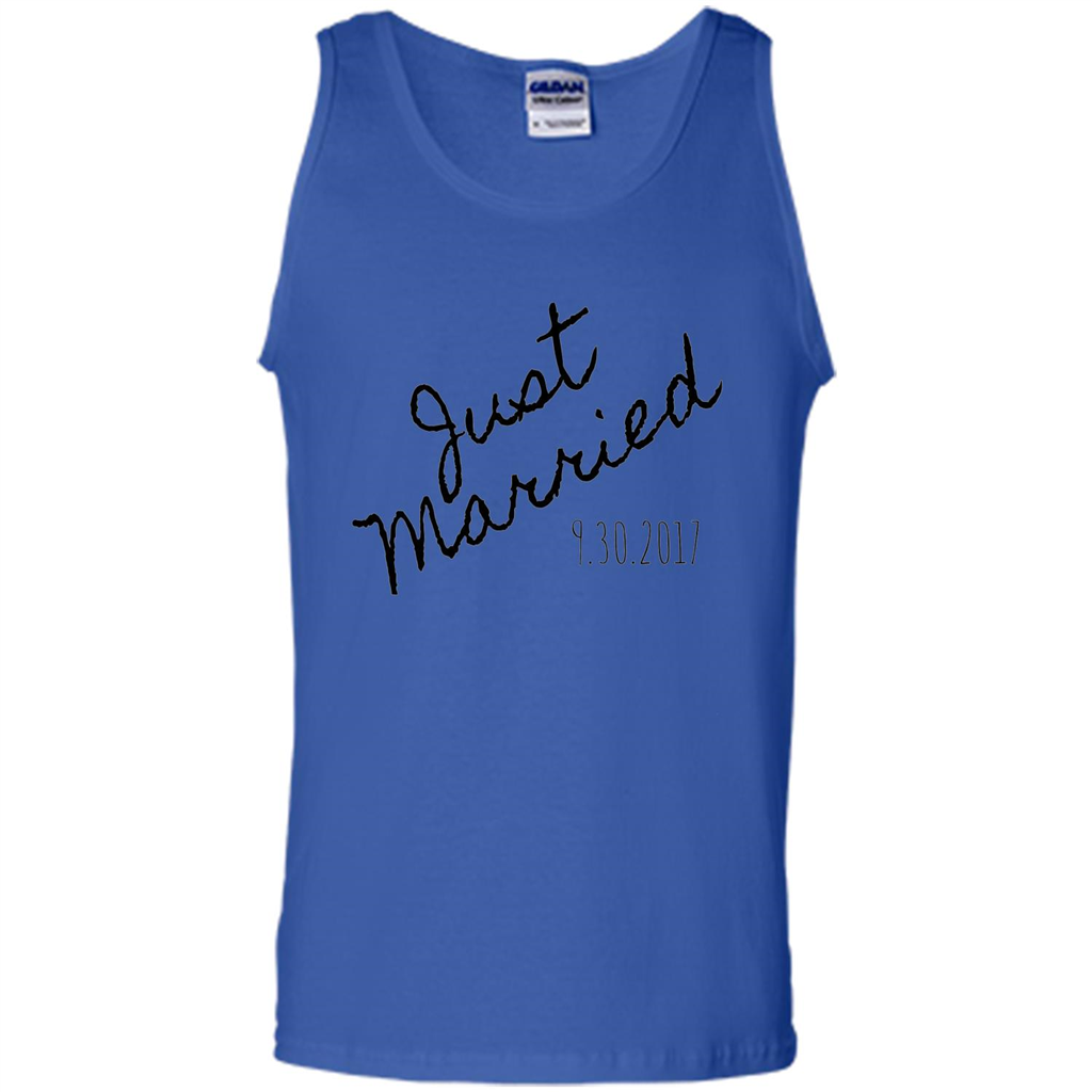 Just Married Honeymoon September 30 2017 Wedding T-Shirt Royal