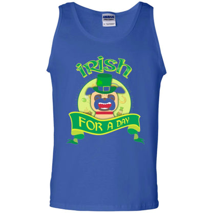 Saint Patrick_s Day T-shirt Amazing I_m Irish Pug Royal