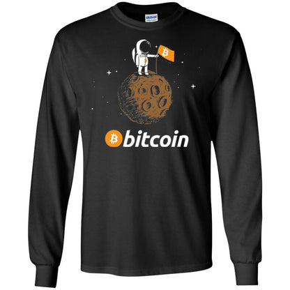 Bitcoin T-shirt Featuring Astronaut Black
