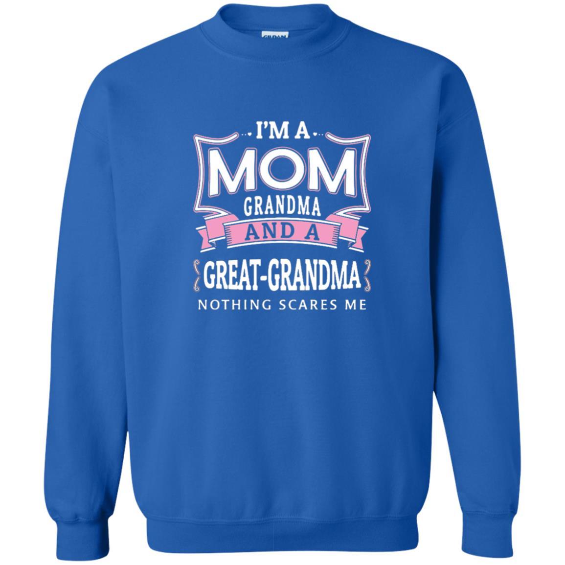 Nana T-shirt Nothing Scares Me I'm Mom Grandma Royal