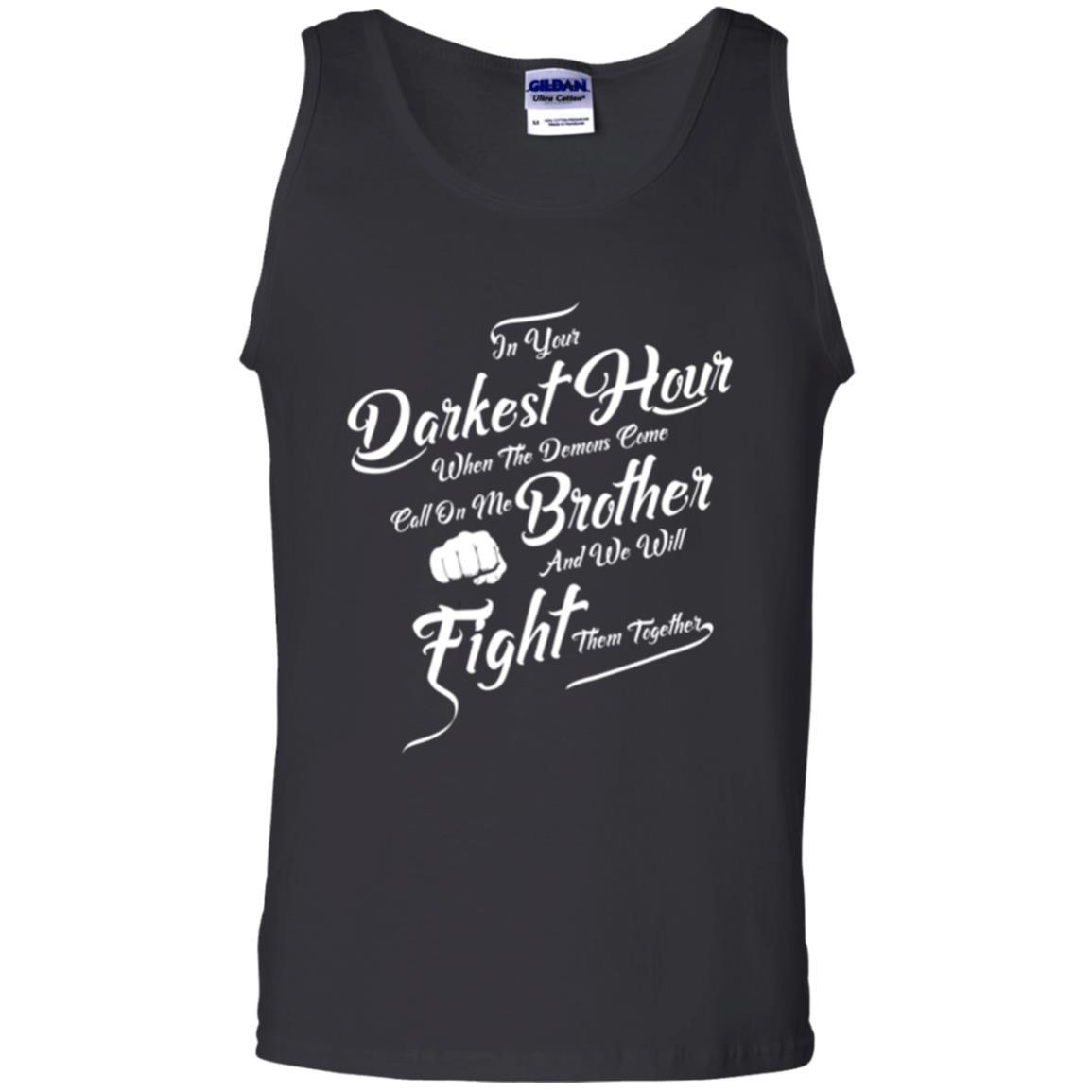 Family T-shirt In Your Darkest Hour Black
