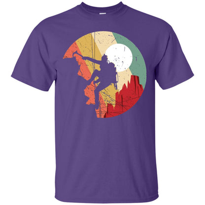Rock Climbing Mountain Climbing Lover T-shirt Purple