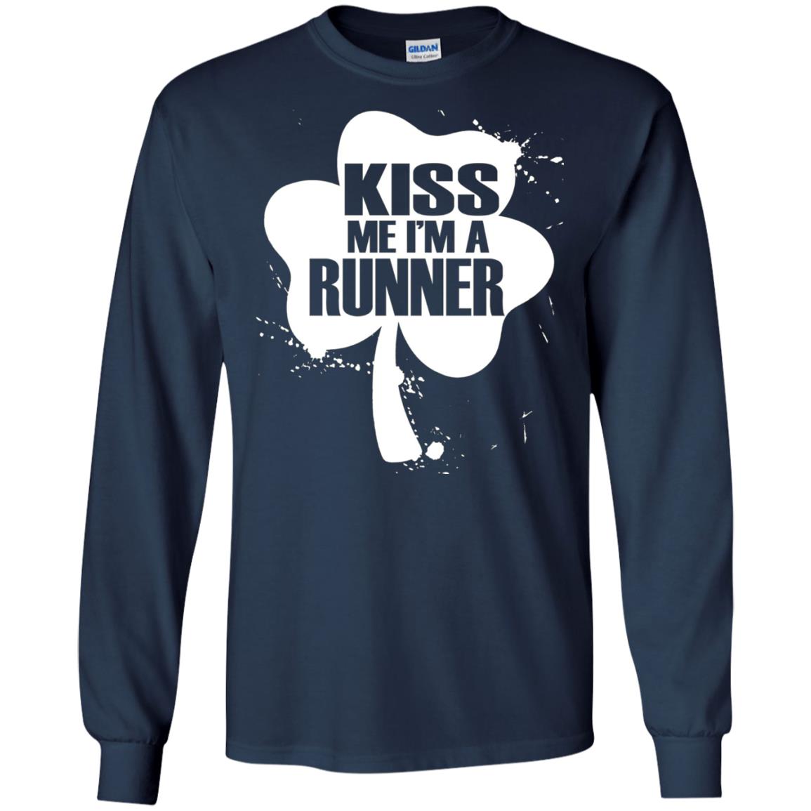 Kiss Me I_m Runner St. Patrick_s Day T-shirt Navy
