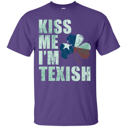 Kiss Me I_m Texish St. Patrick_s Day T-shirt Purple
