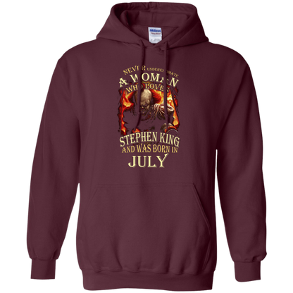 July T-shirt Never Underestimate A Woman Who Loves Stephen King Maroon