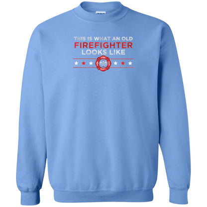 This Is What An Old Firefighter Looks Like T-shirt Carolina Blue