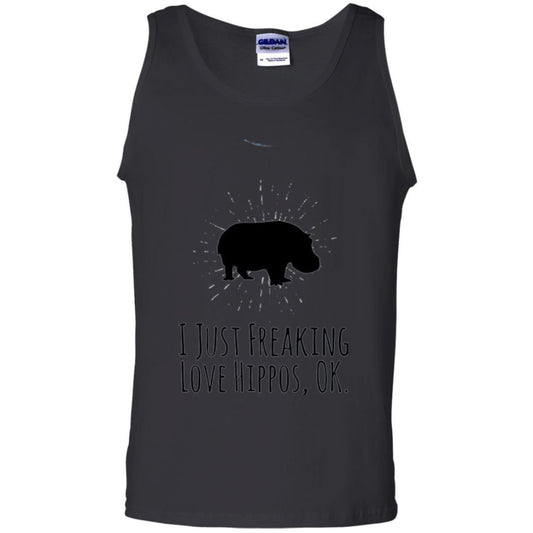 Hippo Lover T-shirt I Just Freaking Love Hippos Ok Black