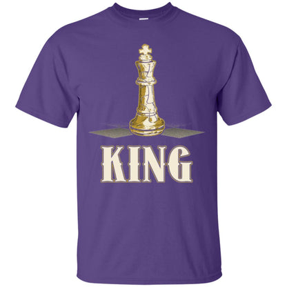 King Chess Piece Chess Player T-shirt Purple