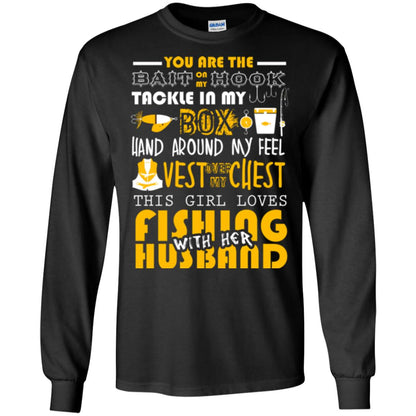 Fishing Lover T-shirt This Girl Loves Fishing With Her Husband Black