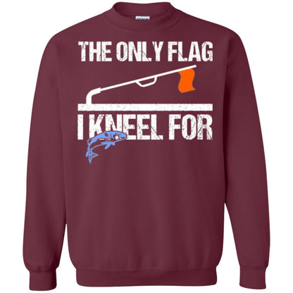 Fishing Lovers T-shirt The Only Flag I Kneel For Maroon