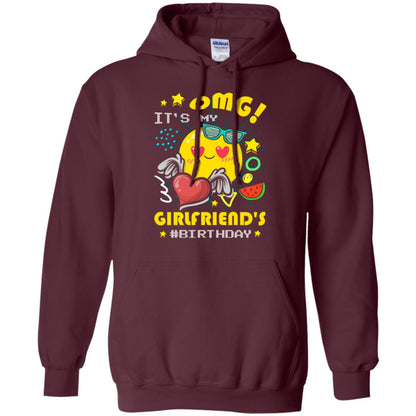 Boyfriend T-shirt Omg It's My Girlfriend's #birthday Maroon