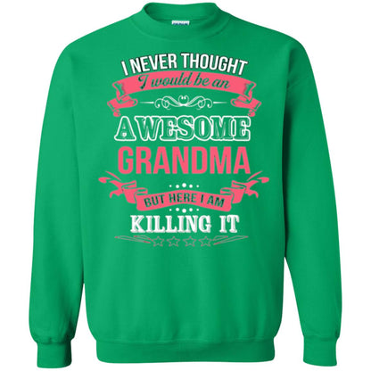 Nana T-shirt I Never Thought I Would Be An Awesome Grandma Irish Green
