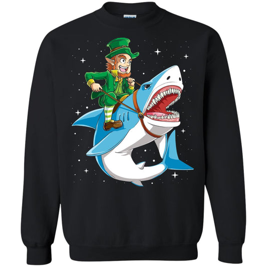 Leprechaun Riding Shark St Patricks Day T-shirt Black
