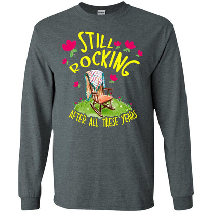 Still Rocking After All These Years T-shirt Dark Heather