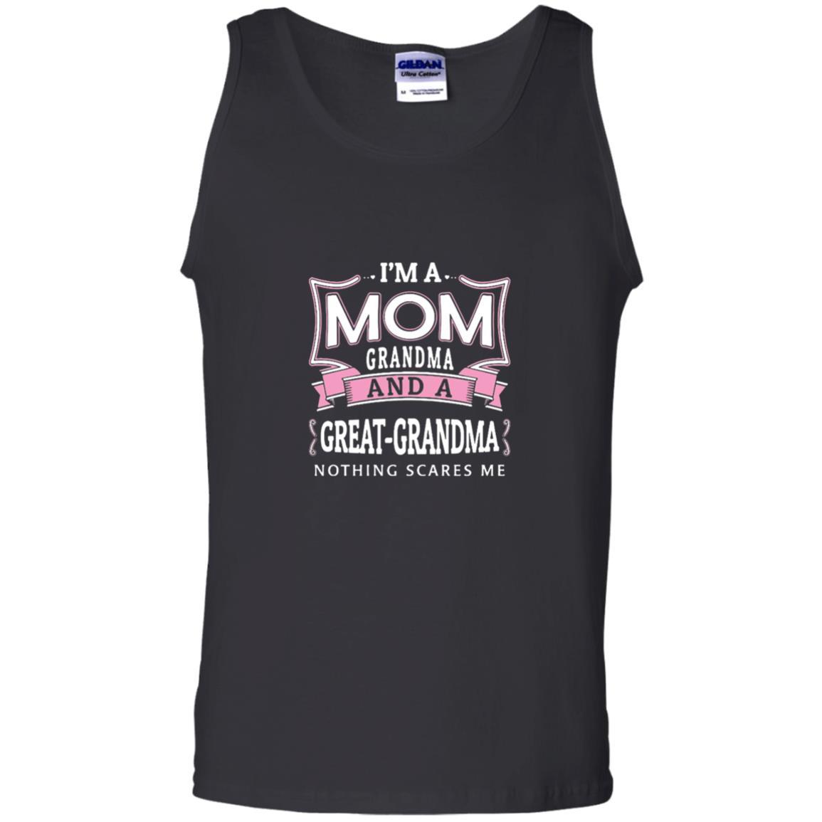 Nana T-shirt Nothing Scares Me I'm Mom Grandma