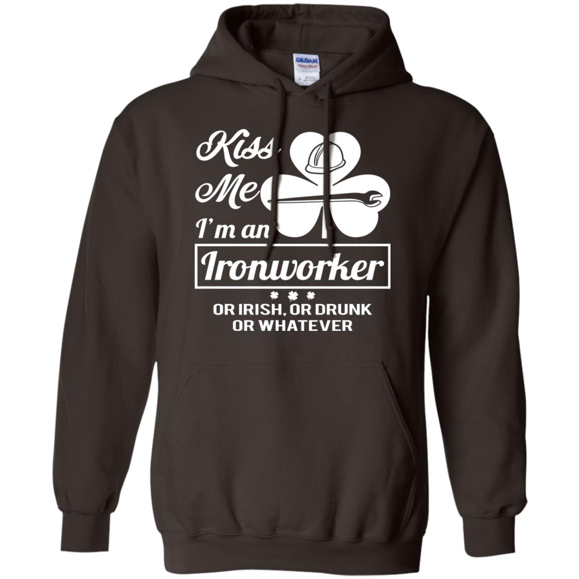 Funny St Patricks Day Shirt Kiss Me I Am An Ironworker Dark Chocolate