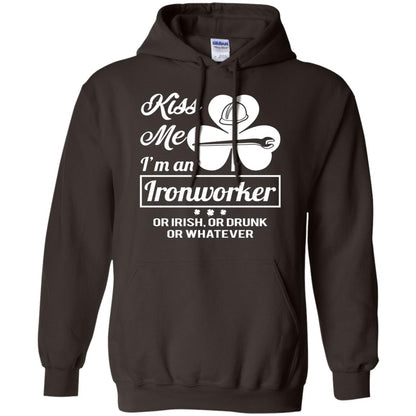 Funny St Patricks Day Shirt Kiss Me I Am An Ironworker Dark Chocolate