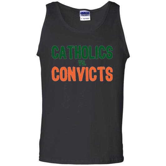 Football T-shirt Distressed Catholics Vs. Convicts 1988 Classic Black