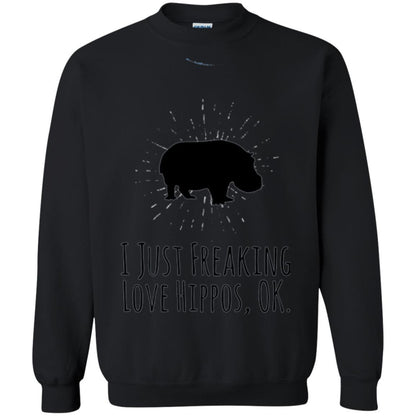 Hippo Lover T-shirt I Just Freaking Love Hippos Ok Black