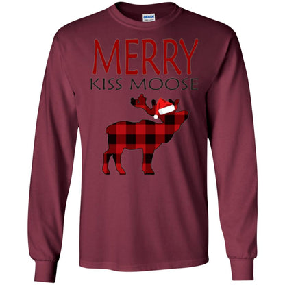 Christmas T-shirt Merry Kiss Moose Maroon