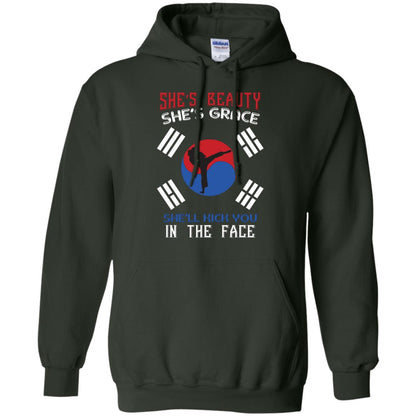 She’s Beauty She’s Grace She’ll Kick You In The Face Taekwondo T-shirt Forest Green