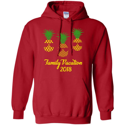 Family Vacation 2018 Shirt Hawaii Pineapple Sunglasses Red