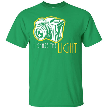 Photography Lover T-shirt I Chase The Light Irish Green