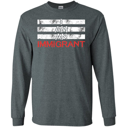 Migrant T-shirt I Am An Immigrant Dark Heather