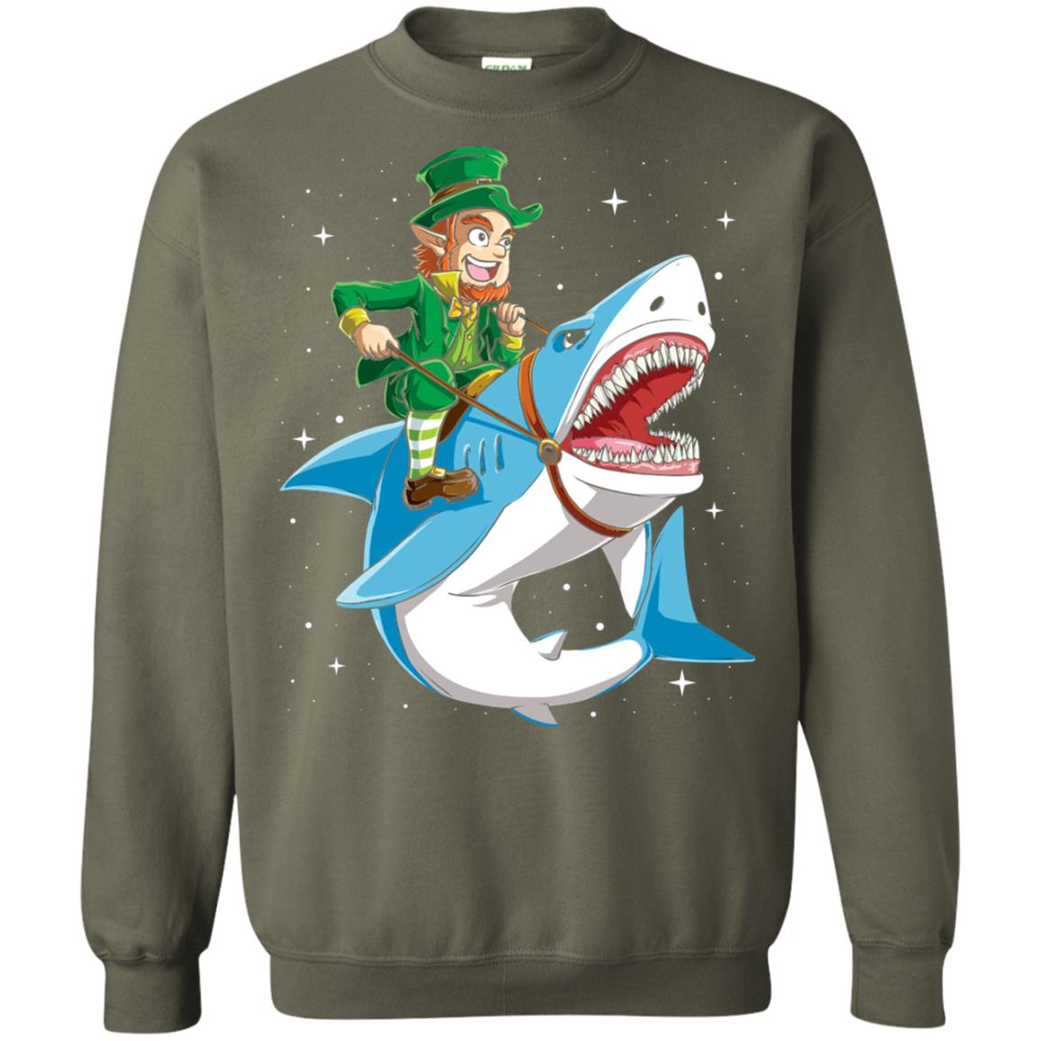 Leprechaun Riding Shark St Patricks Day T-shirt Military Green