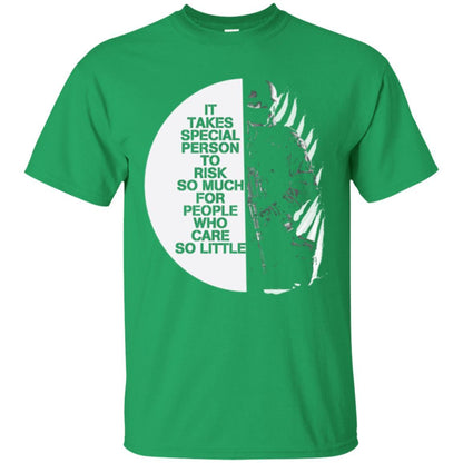 Military T-shirt It Takes Special Person To Risk So Much For People Irish Green