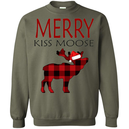Christmas T-shirt Merry Kiss Moose Military Green