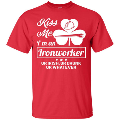 Funny St Patricks Day Shirt Kiss Me I Am An Ironworker Red