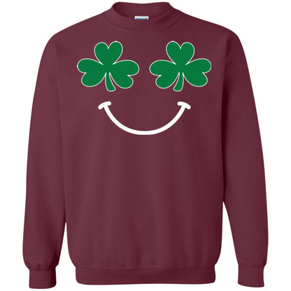 Saint Patrick's Day T-shirt Smiling Shamrocks Maroon