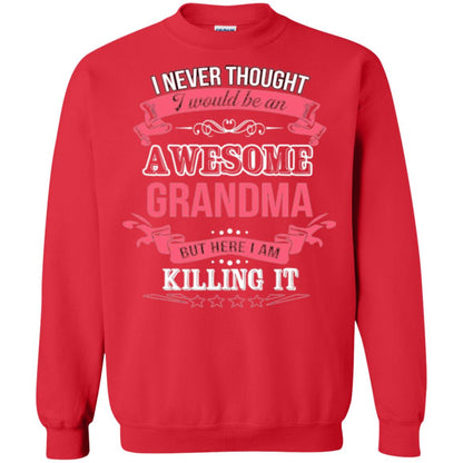 Nana T-shirt I Never Thought I Would Be An Awesome Grandma Red
